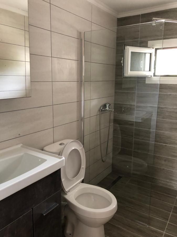 Orfeas Suite Néa Péramos Extérieur photo
