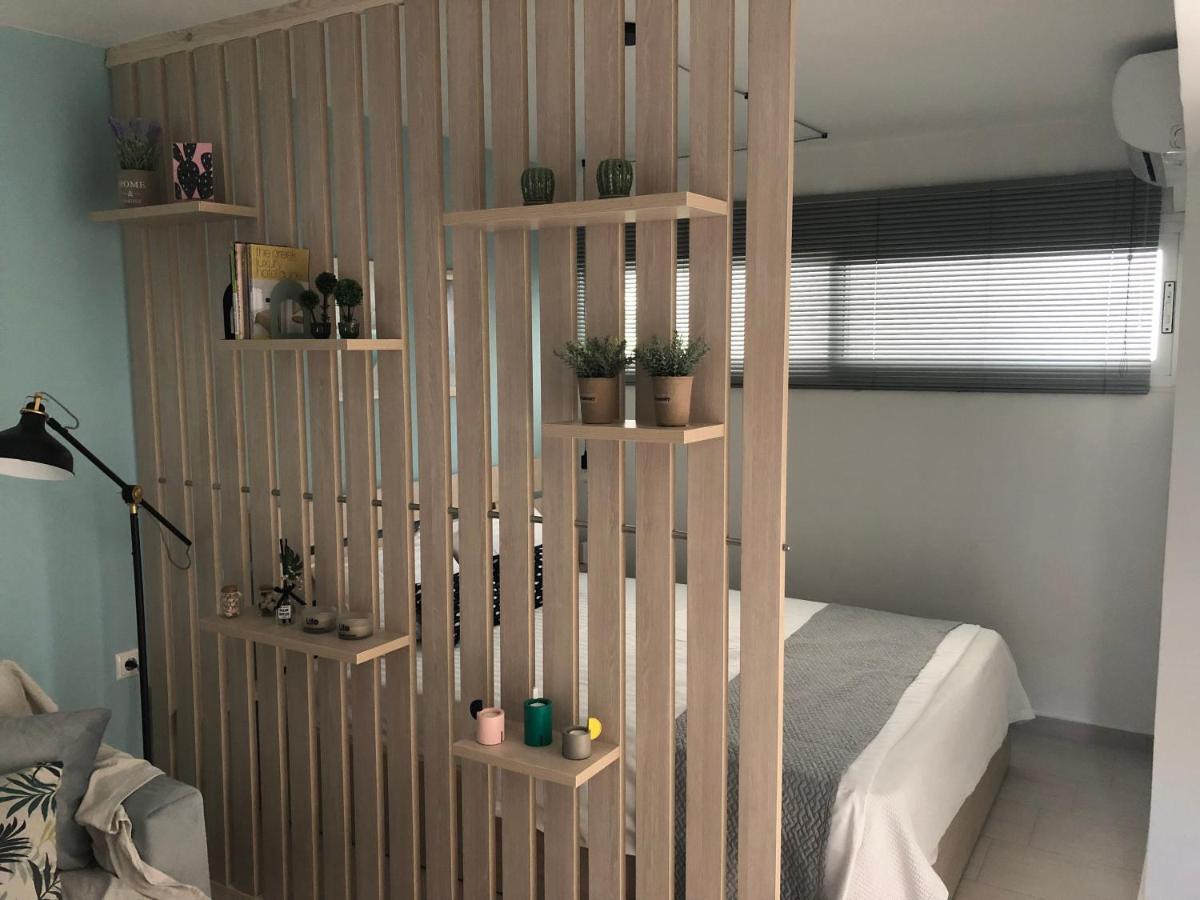 Orfeas Suite Néa Péramos Extérieur photo
